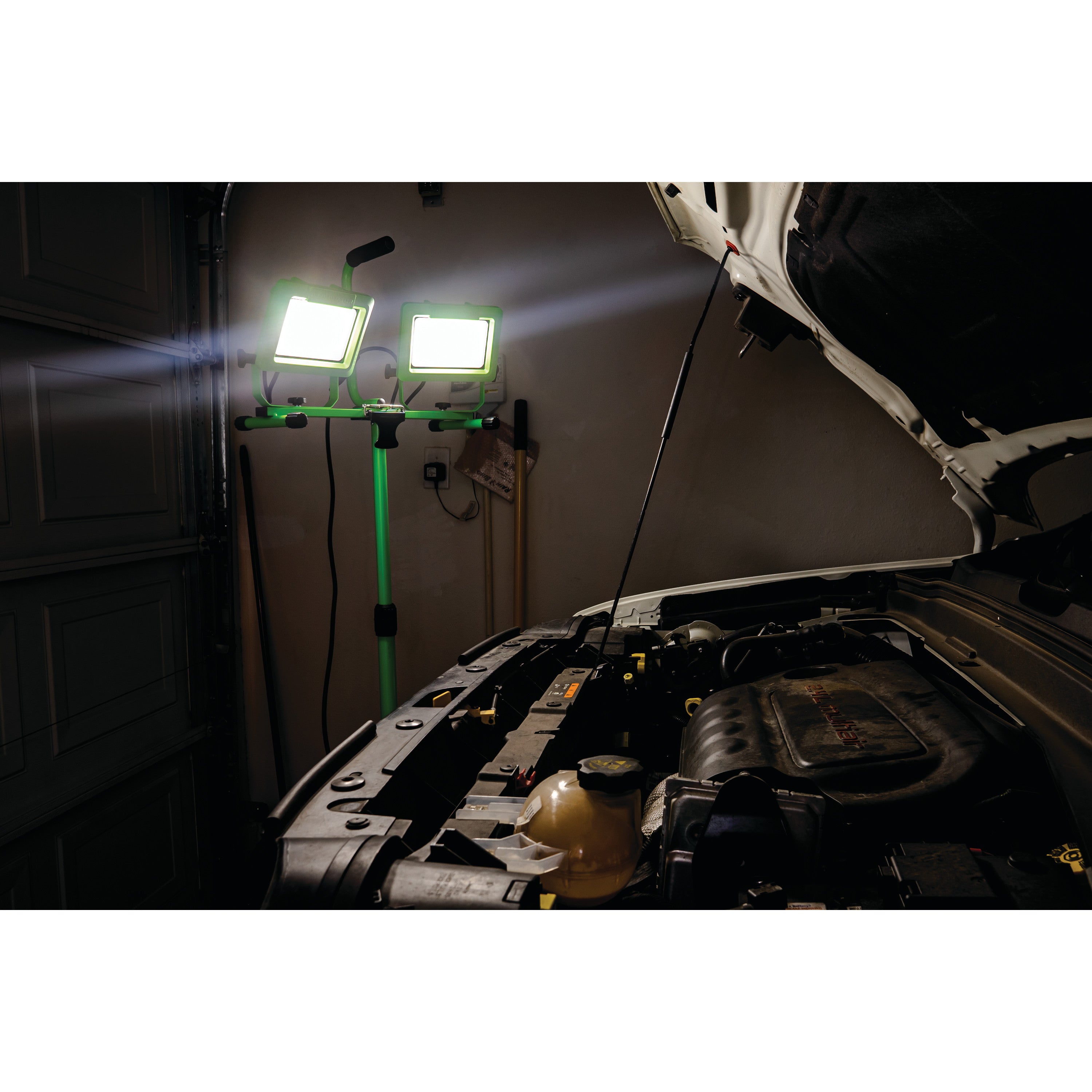 13,000-Lumen Dual Head LED Portable Flood Light with Detachable